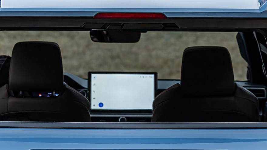 Toyota 4Runner следующего поколения оставят опускающееся заднее стекло с электроприводом3