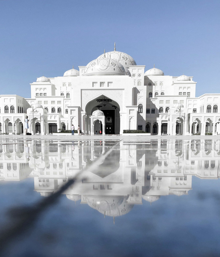 Удивительный Абу-Даби: четыре невероятных здания3