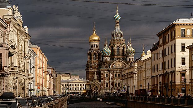Владельцы квартир в Петербурге не торопятся взимать с туристов курортный сбор
