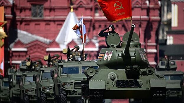 Техника парада Победы передислоцируется в Москву