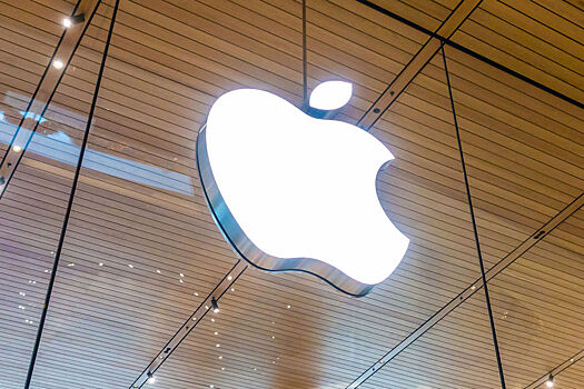 В США осудили мошенника, обманувшего Apple на полмиллиарда рублей