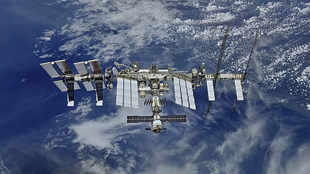 Возвращающиеся на Землю космонавты перешли с МКС в корабль «Союз»