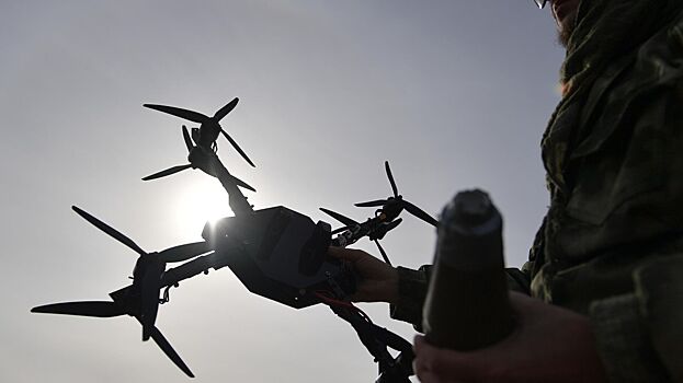 Жителей Санкт-Петербурга предупредили о возможной атаке дронов
