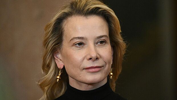 50-летняя Юлия Высоцкая показала себя без макияжа и укладки: фото