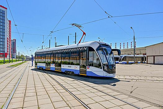 Беспилотный трамвай проехал более 100 километров по улицам Москвы