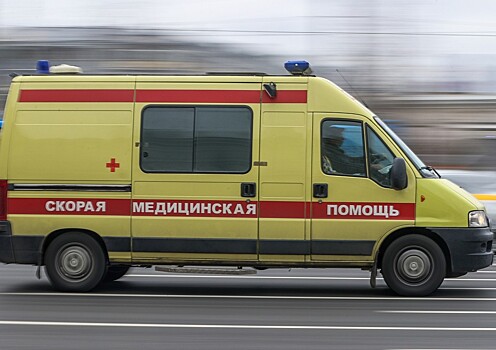 В Петербурге ребенок засунул оголенный провод в рот и попал в реанимацию