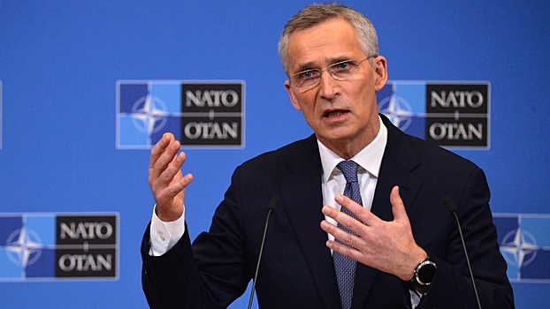 Генсек НАТО: у Киева должна быть возможность атаковать авиабазы в России