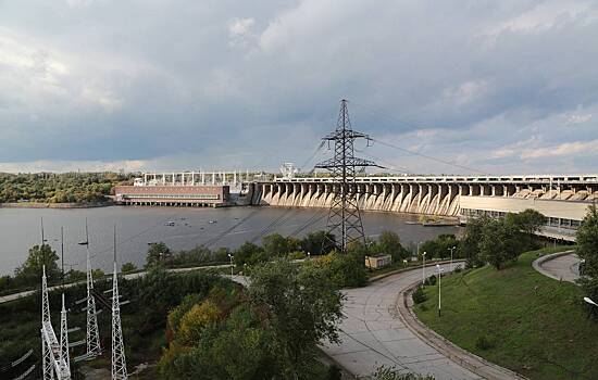 Гидрологи рассказали, зачем Киев открыл шлюзы на ДнепроГЭС