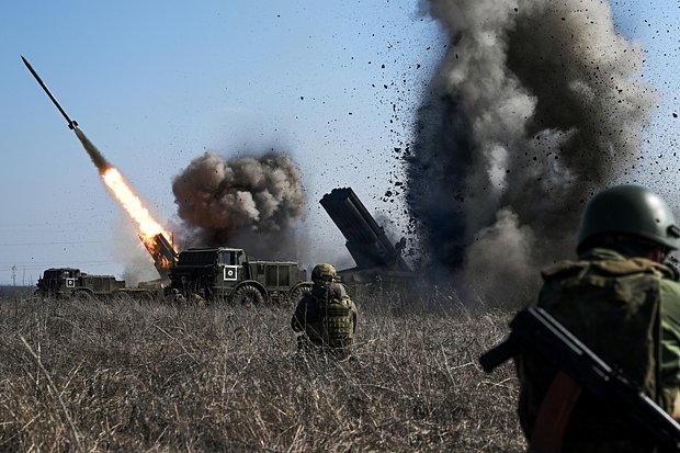 «Идет война на истощение» Что стоит за российским наступлением на Харьков и как США намерены переломить ход СВО?12