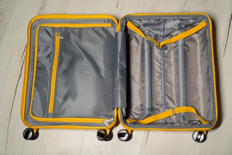 Как выбрать чемодан на колесах хорошего качества: материалы, размеры и особенности для авиаперелетов5