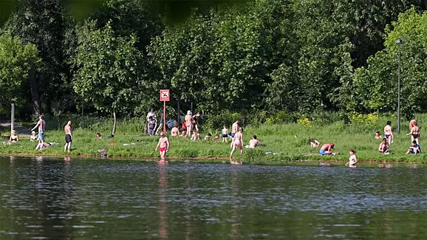 Метеорологи разрешили жителям Центральной России открыть купальный сезон