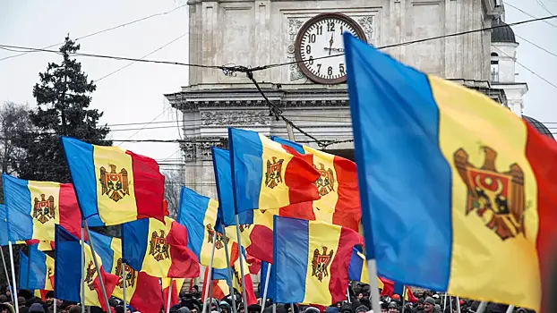 Молдавские оппозиционеры провели акцию протеста у посольства США