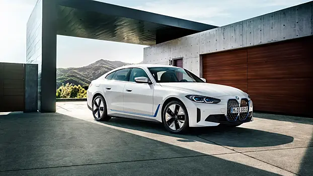 Новый электрокар BMW i4 стал мощнее с полным приводом