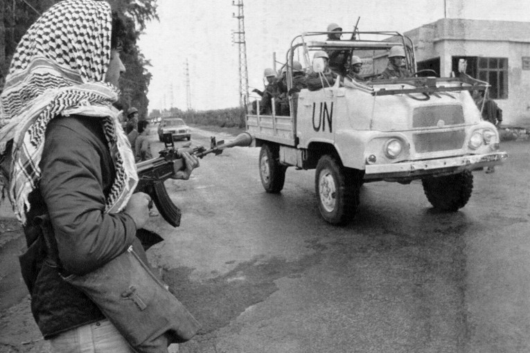 Почему миссии «голубых касок» ООН кончились смертью тысяч человек6