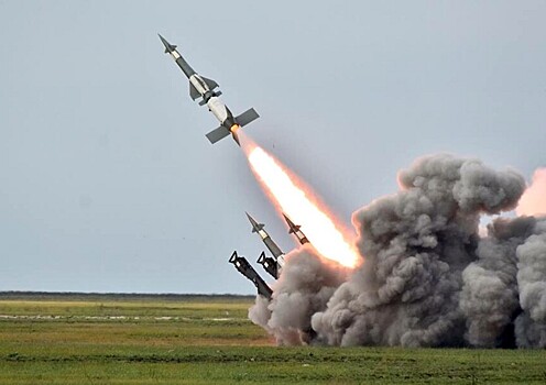 «Полномасштабная война»: НАТО готовит удары по России руками Украины?