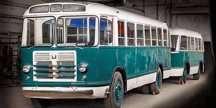 Последний массовый автобус завода имени Лихачева отреставрировали в Москве