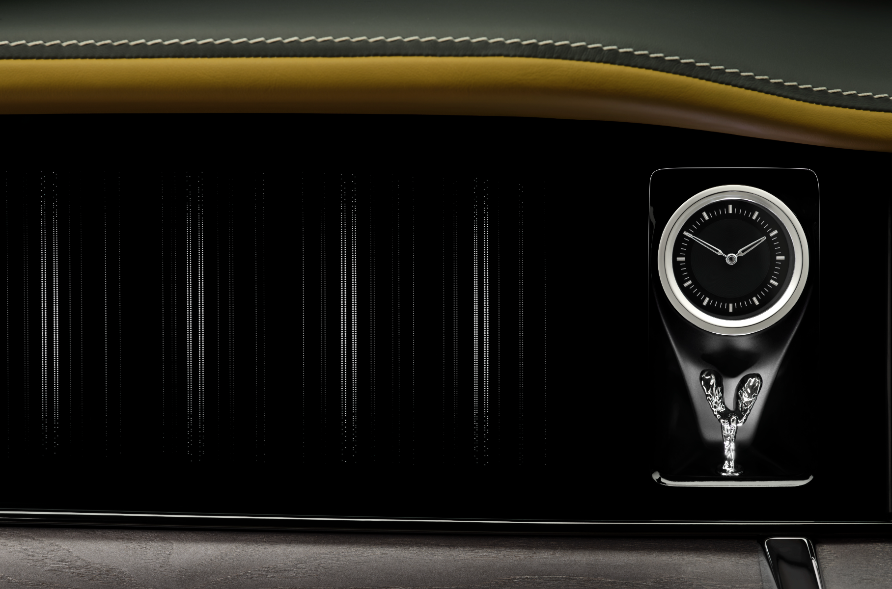 Rolls-Royce Cullinan обновился и получил странное «лицо»5
