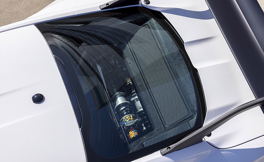 Шедевральный Ford Mustang GTD получил салонное окно для наблюдения за подвеской1