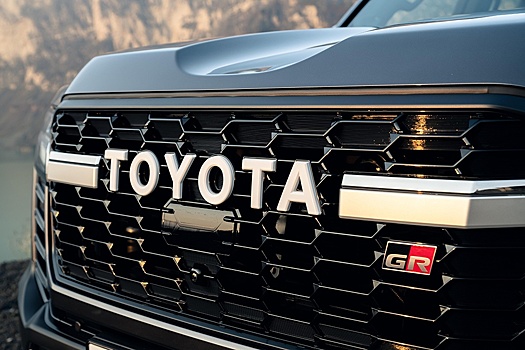 Toyota может выпустить новый мощный внедорожник под брендом GR
