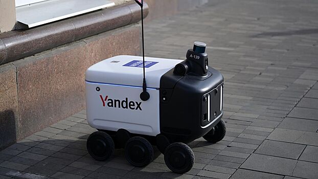 В «Яндексе» анонсировали серийное производство роботов-курьеров