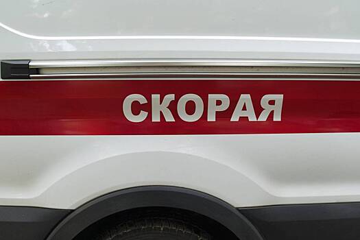 В России отличница выпала из окна третьего этажа гимназии