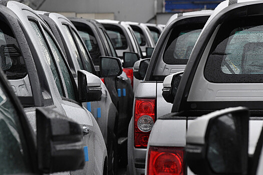 В Совфеде призвали не повышать цены на отечественные автомобили