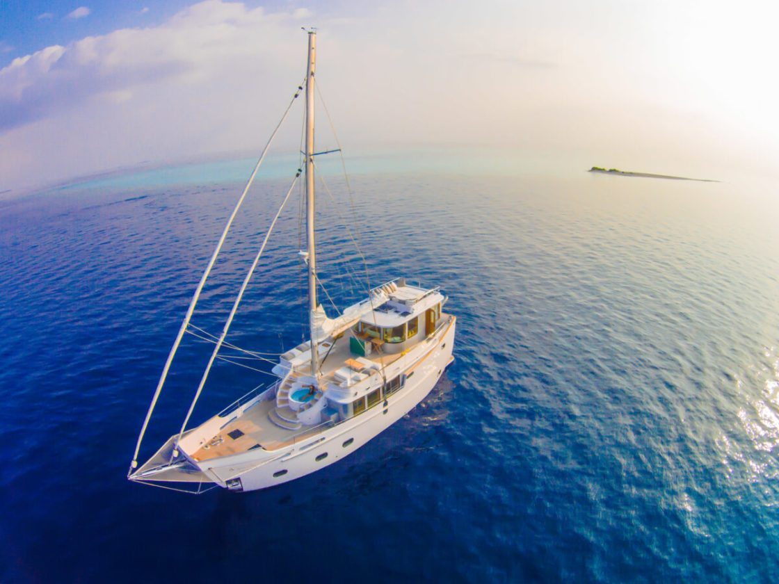 Все на борт: летнее путешествие по Мальдивским островам на суперъяхте Soneva in Aqua1
