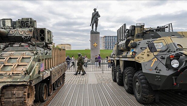 Выставку трофейной техники с СВО пополнит британская FV104 Samaritan