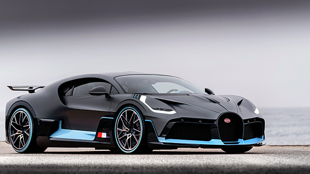 За подержанный Bugatti Divo просят миллиард рублей