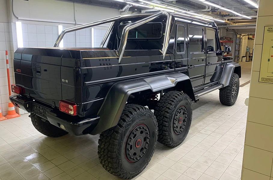 11-летний «Гелик» от Brabus продают в Москве за 150 миллионов рублей3