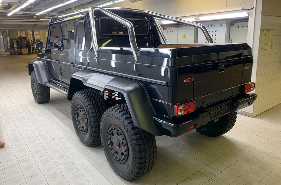 11-летний «Гелик» от Brabus продают в Москве за 150 миллионов рублей2