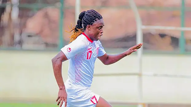 Африканская футболистка отправила в нокдаун соперницу во время матча