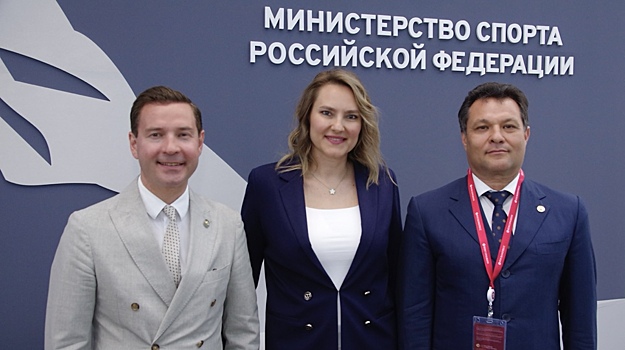 Татарстан подписал Соглашение о развитии большого тенниса с экс-третьей ракеткой мира Надеждой Петровой