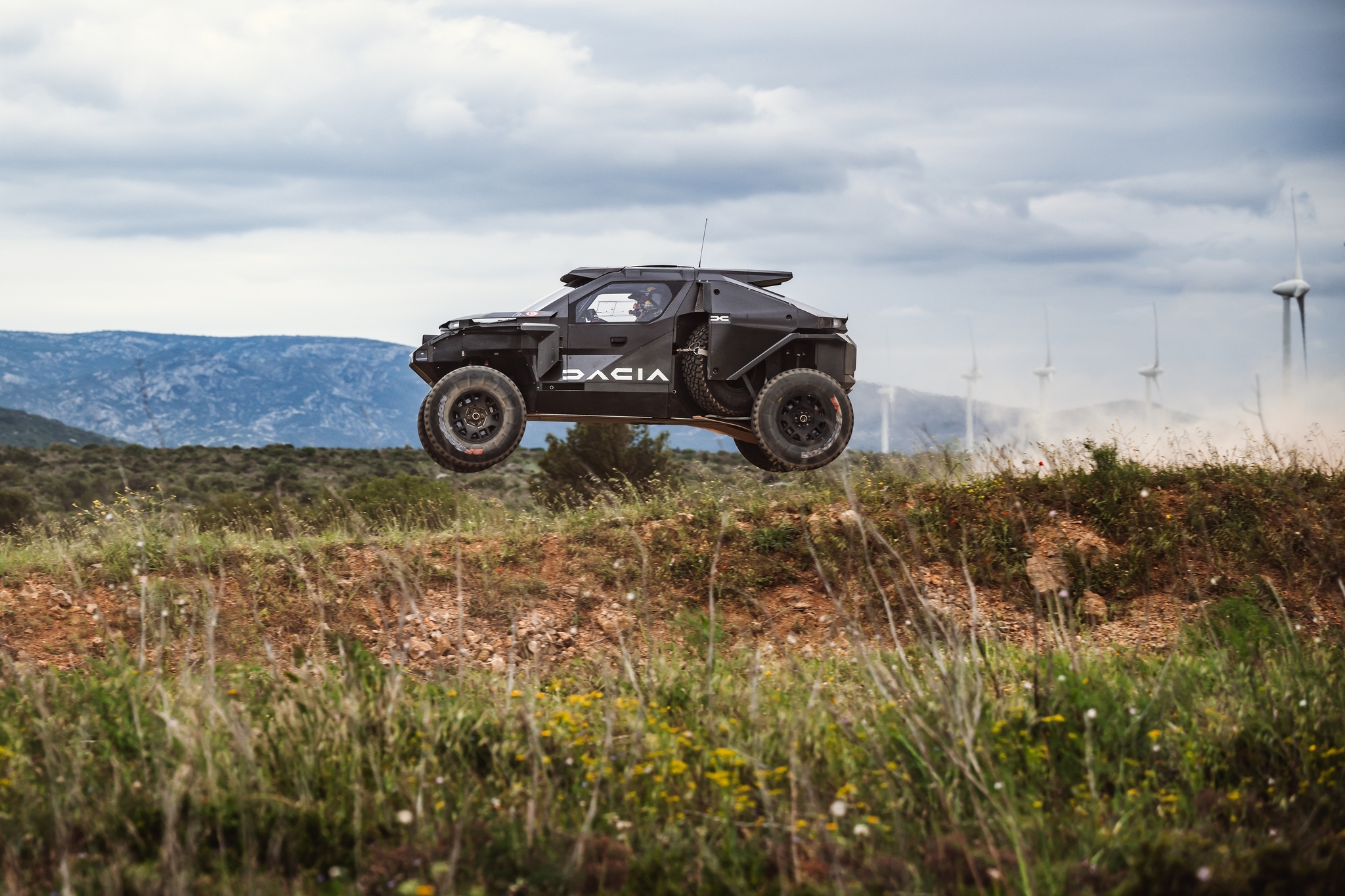 Dacia сделала экстремальный багги Sandrider серийным4