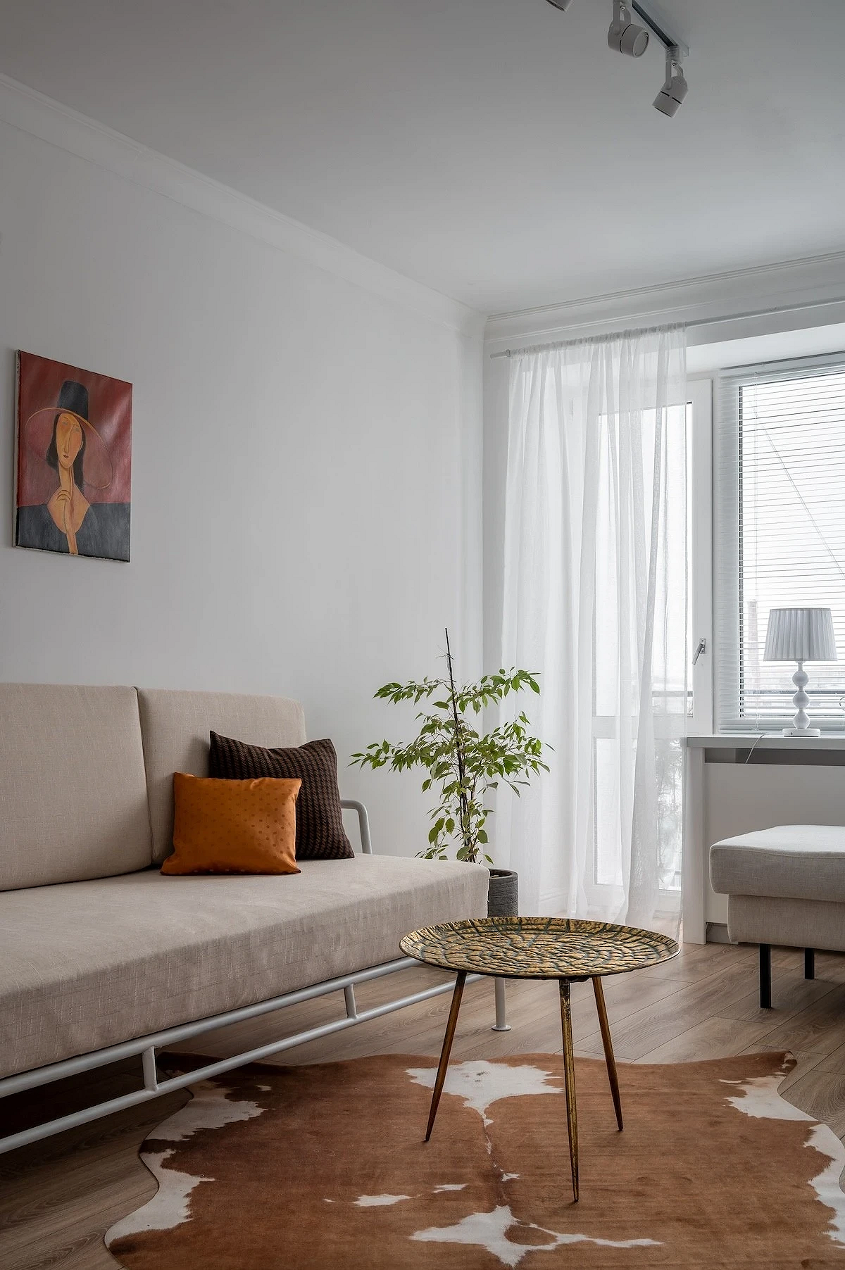 Как украсить диванную группу в гостиной? 9 крутых примеров4