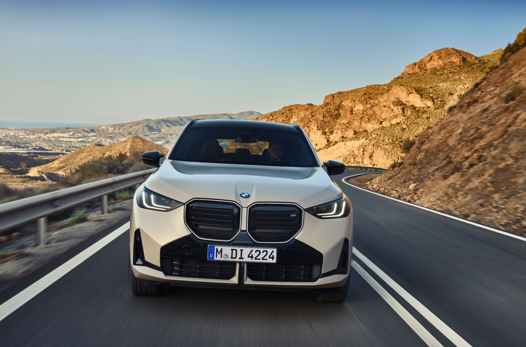 Каким получился BMW X3 нового поколения3