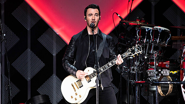 Кевин из Jonas Brothers продолжит тур после перенесенной из-за рака операции