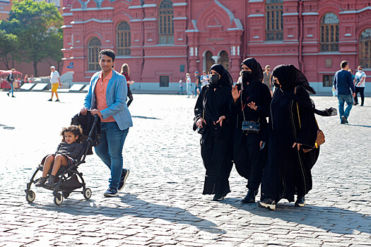В МЭР рассказали, зачем туристы с Ближнего Востока едут в Россию
