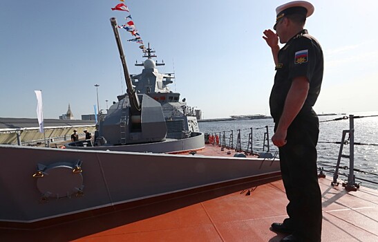 Корвет "Проворный" спустили на воду в присутствии главкома ВМФ