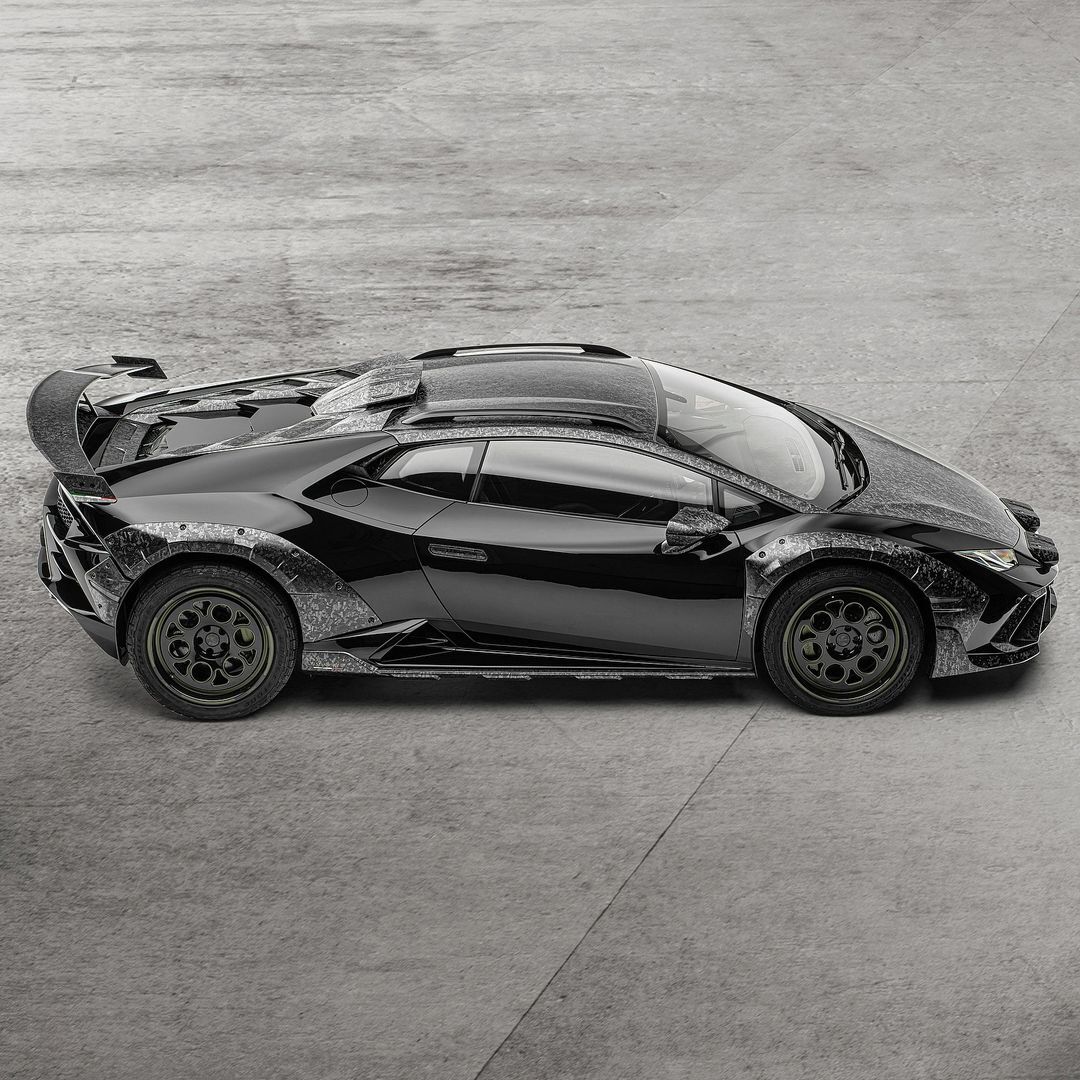 Mansory доработала внедорожный суперкар Lamborghini на свой вкус2