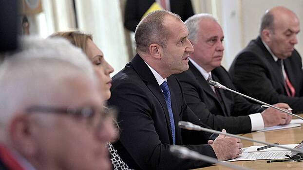 Президент Болгарии обвинил НАТО в нарушении красных линий по Украине