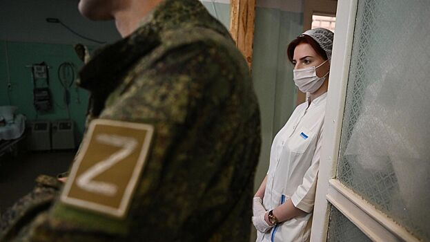 Путин поблагодарил врачей за мужество в зоне СВО