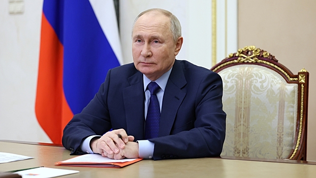 Путин: Запад пытается подвести идеологическую основу под расчленение России