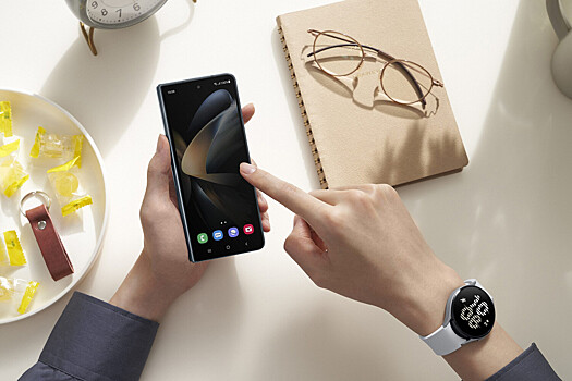 Владельцам часов Samsung на Tizen запретят скачивать приложения и циферблаты