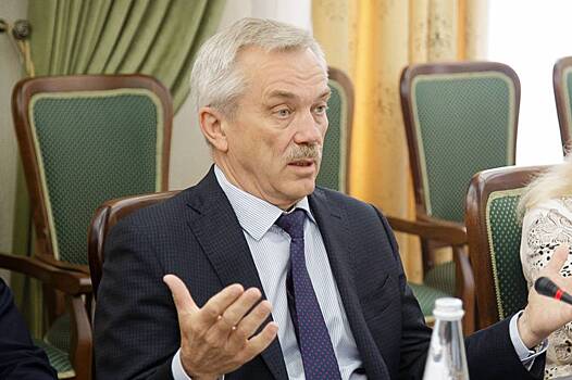 Сенатор от Белгородской области Савченко досрочно сложил полномочия