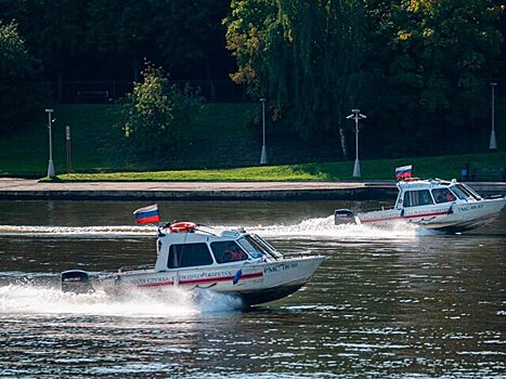 Спасатели усилили патрулирование водоемов в Москве из-за жары