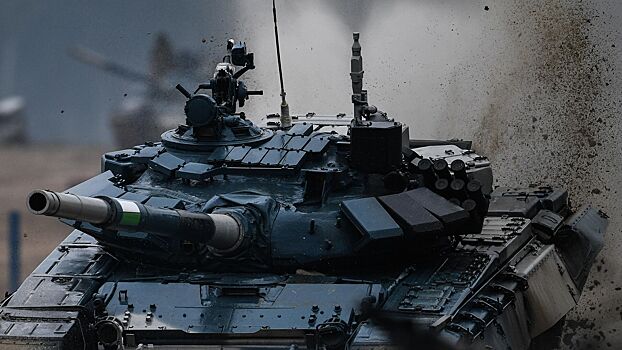 Конструкторы РФ повысили защищенность танков Т-72Б