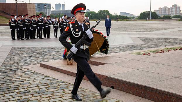 В День России у стен Музея Победы московские кадеты заступят на вахту