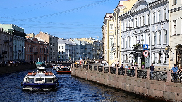 В Петербурге объявили «оранжевый» уровень погодной опасности