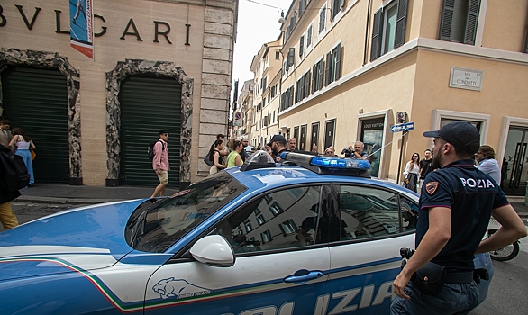 В Риме банда похитила ценности на €500 тыс. из ювелирного магазина